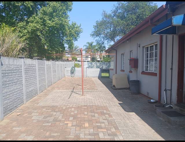 4 BEDROOM HOUSE FOR SALE IN BO-DORP